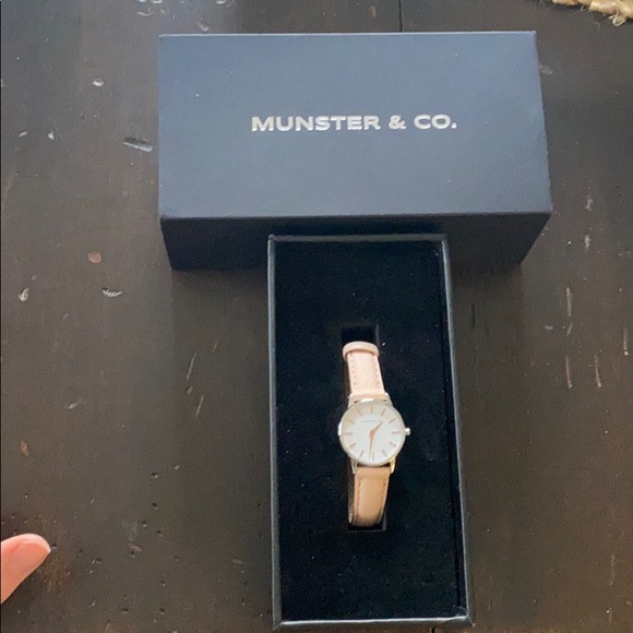 New worn once for picture - Picture 2 of 7